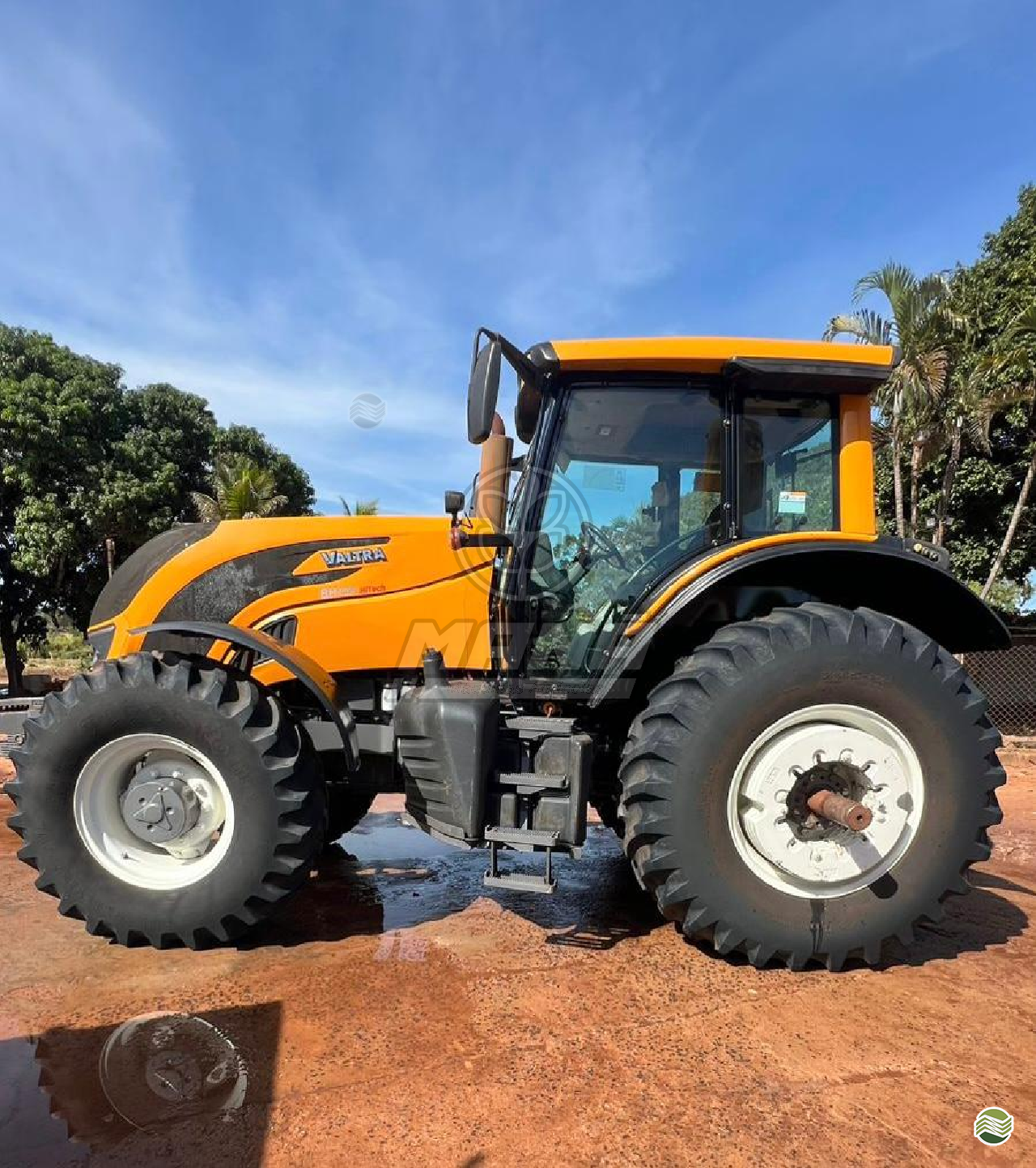TRATOR VALTRA VALTRA BH 194 HiTech Tração 4x4 Mana Máquinas RIBEIRAO PRETO SÃO PAULO SP